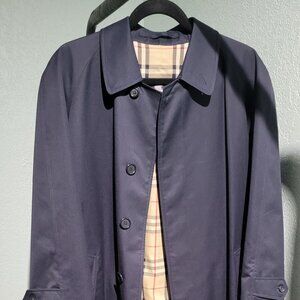 Burberry Mid-length Lightweight Camden Car Coat